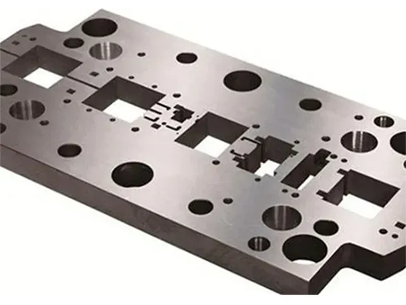 Los factores que influyen en la tecnología de procesamiento mecánico en el procesamiento de piezas.